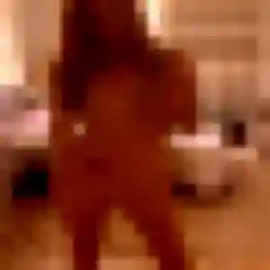 Photo exclusive de Aida, 30 ans à Guidel - plan discret