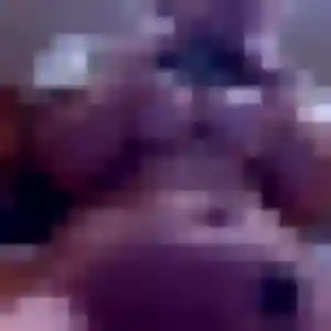Photo exclusive de Adeola, 41 ans à Guiscard - plan discret