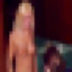 Faith (36 ans) à Héry attend une rencontre ce soir