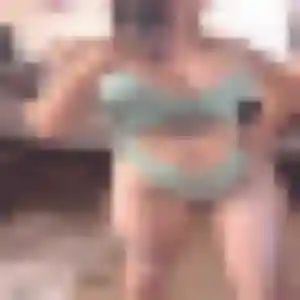 Lilou, fille de 22 ans propose plan cul à Hoste