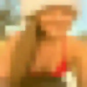 Éva, femme de 33 ans cherche plan cul à Ifs