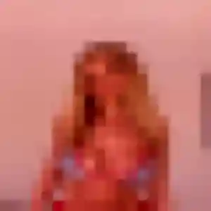 plan cul à Issy-l'Évêque : photo de Honorine, 35 ans - inscription gratuite