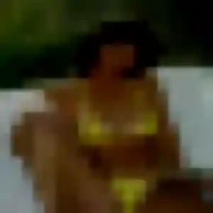 Photo de Oumou Kalsoum à Izier (32 ans) - plan cul discret