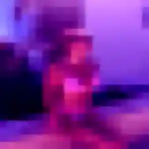 Diane (25 ans) à Jassans-Riottier propose un plan cul ce soir