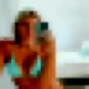 Profil de Philippine à Jonzieux (33 ans) - plan cul sans inscription