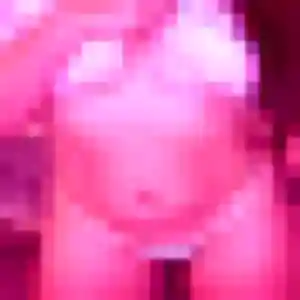 Photo sexy de Adeola, 30 ans à Josnes - plan discret