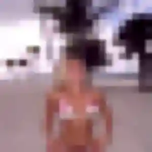 Photo sexy de Henriette, 23 ans à Juvigny - rencontre coquine
