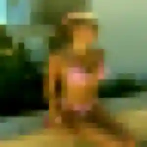 Photo exclusive de Oumou, 43 ans à La Chapelle-de-Brain - rencontre sans lendemain