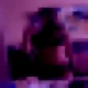 Akua (23 ans) à La Madeleine-de-Nonancourt attend une rencontre ce soir