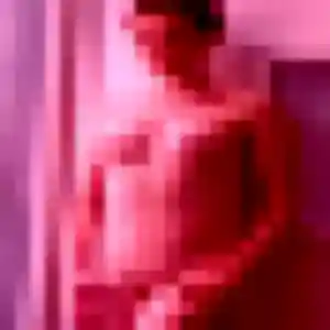 Téning, fille de 33 ans cherche plan cul à La Queue-les-Yvelines
