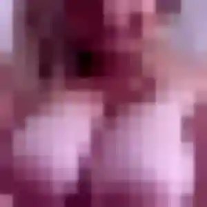 Blessing, 42 ans, en ligne à La Selle-Craonnaise pour une rencontre coquine