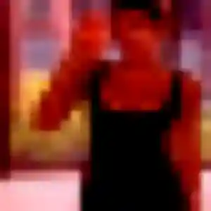 Contacte Ngozi, 42 ans à La Trinité-du-Mont gratuitement