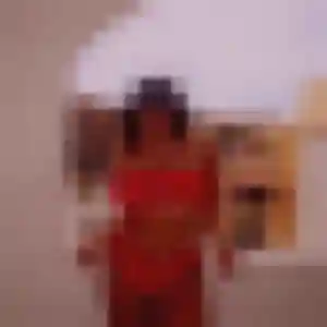 Contacte Takha, 35 ans à Laissaud en privé