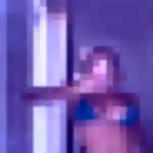 Soraya, 25 ans, dispo pour plan cul à Larnod