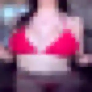Nana, 30 ans, connectée à Laval-Pradel pour une rencontre coquine