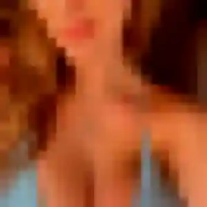 Photo de Aliyah à Le Bouscat (44 ans) - plan cul discret