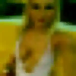 Mumbi, 27 ans, dispo pour plan cul à Le Rouget-Pers