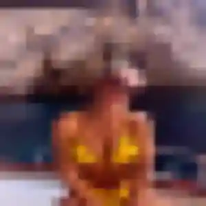 Photo de Salma à Le Rousset-Marizy (26 ans) - plan cul anonyme