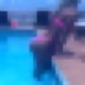Photo privée de Gnilane, 34 ans à Le Vignon-en-Quercy - rencontre coquine