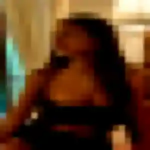 Découvre Aida, 44 ans à Léaz en privé