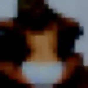 Blessing, femme de 43 ans cherche plan cul à Lencloître