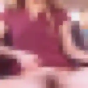 Photo de Karima à Les Ormes (28 ans) - plan cul discret