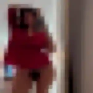Sandy, 32 ans, connectée à Lias pour un plan cul