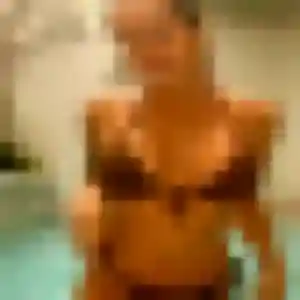 Photo exclusive de Titilayo, 25 ans à Loireauxence - rencontre coquine