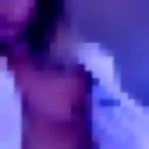 Charmante Evelyne, 25 ans à Lovagny - la contacter