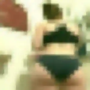 Photo de Bérénice à Lusigny-sur-Barse (34 ans) - plan cul discret