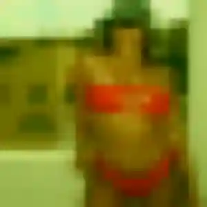 Sira, fille de 34 ans propose plan cul à Lye