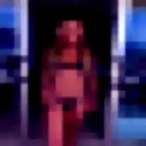 Faustine, 33 ans, dispo pour plan cul à Maël-Carhaix