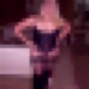 Omolara, fille de 26 ans cherche plan cul à Manziat
