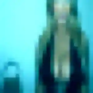 Pénélope, 35 ans, connectée à Maransin pour une rencontre coquine