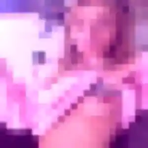 Djénéba, 36 ans, en ligne à Marcé pour une rencontre coquine