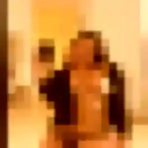 Lou, 37 ans, connectée à Marcolès pour une rencontre coquine