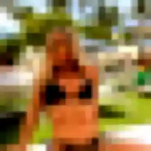 Esi, 34 ans, disponible à Marolles pour une rencontre coquine