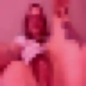 Photo de Farida à Merlevenez (24 ans) - plan cul gratuit