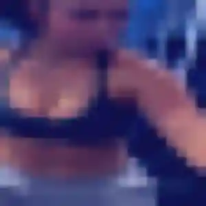 Sexy Oumy, 43 ans à Molac - voir sa photo