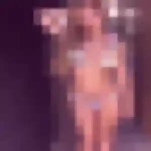 Photo de Wendy à Monteaux (22 ans) - plan cul anonyme