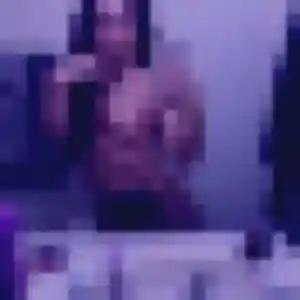 Sexy Neema, 28 ans à Moréac - voir sa photo