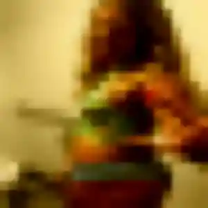 Farida de Néry, 35 ans - plan cul discret