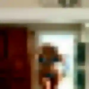 Rejoins Héloïse, 25 ans à Nevers en privé