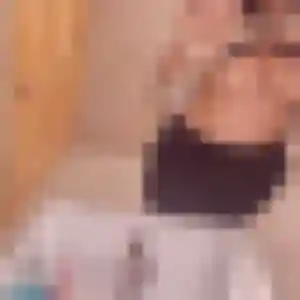 Photo sexy de Pénélope, 24 ans à Neydens - plan discret