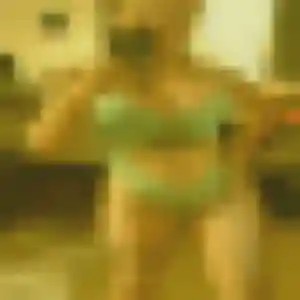 plan cul à Neyron : photo de Isis, 29 ans - inscription gratuite