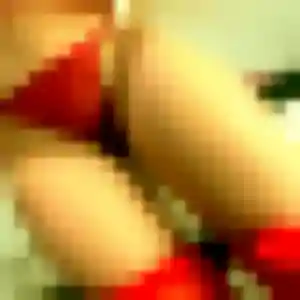 Rejoins Ursule, 27 ans à Niederhergheim en privé