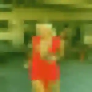 Découvre Laura, 33 ans à Niort en privé