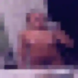 Photo de Mériem à Nolay (44 ans) - plan cul anonyme