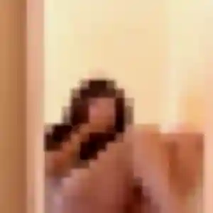 Fanta, fille de 29 ans propose plan cul à Nuaillé