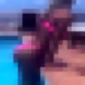 Photo exclusive de Codou, 22 ans à Oresmaux - plan discret